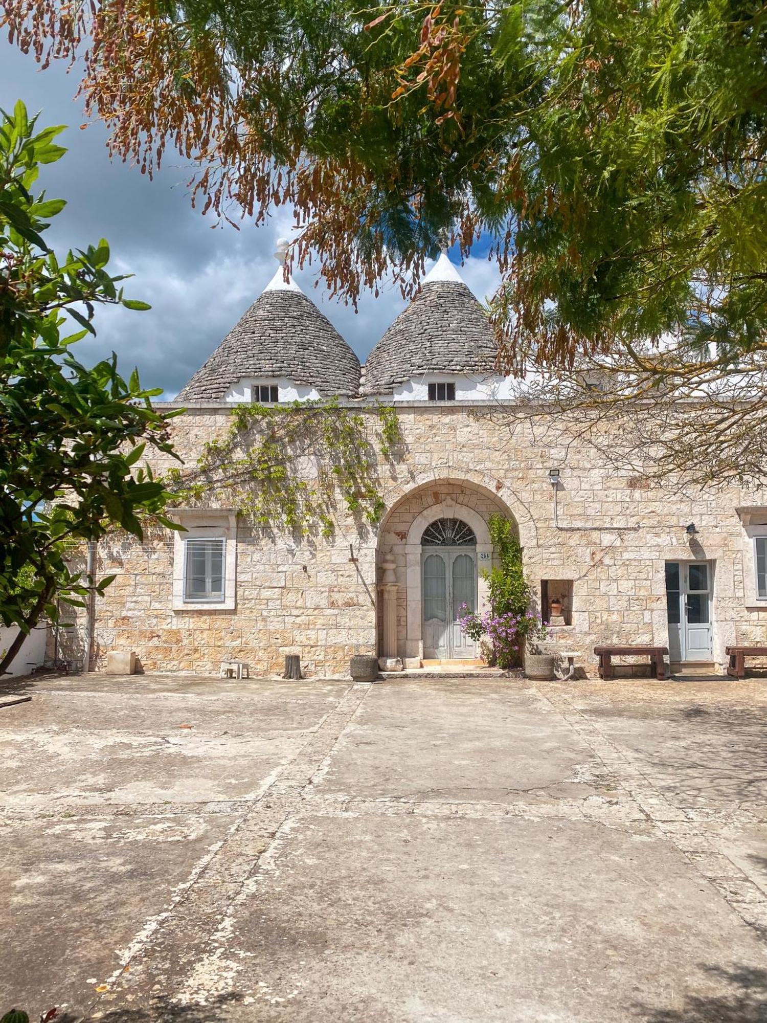 Trullo Pinto Appartement Locorotondo Buitenkant foto
