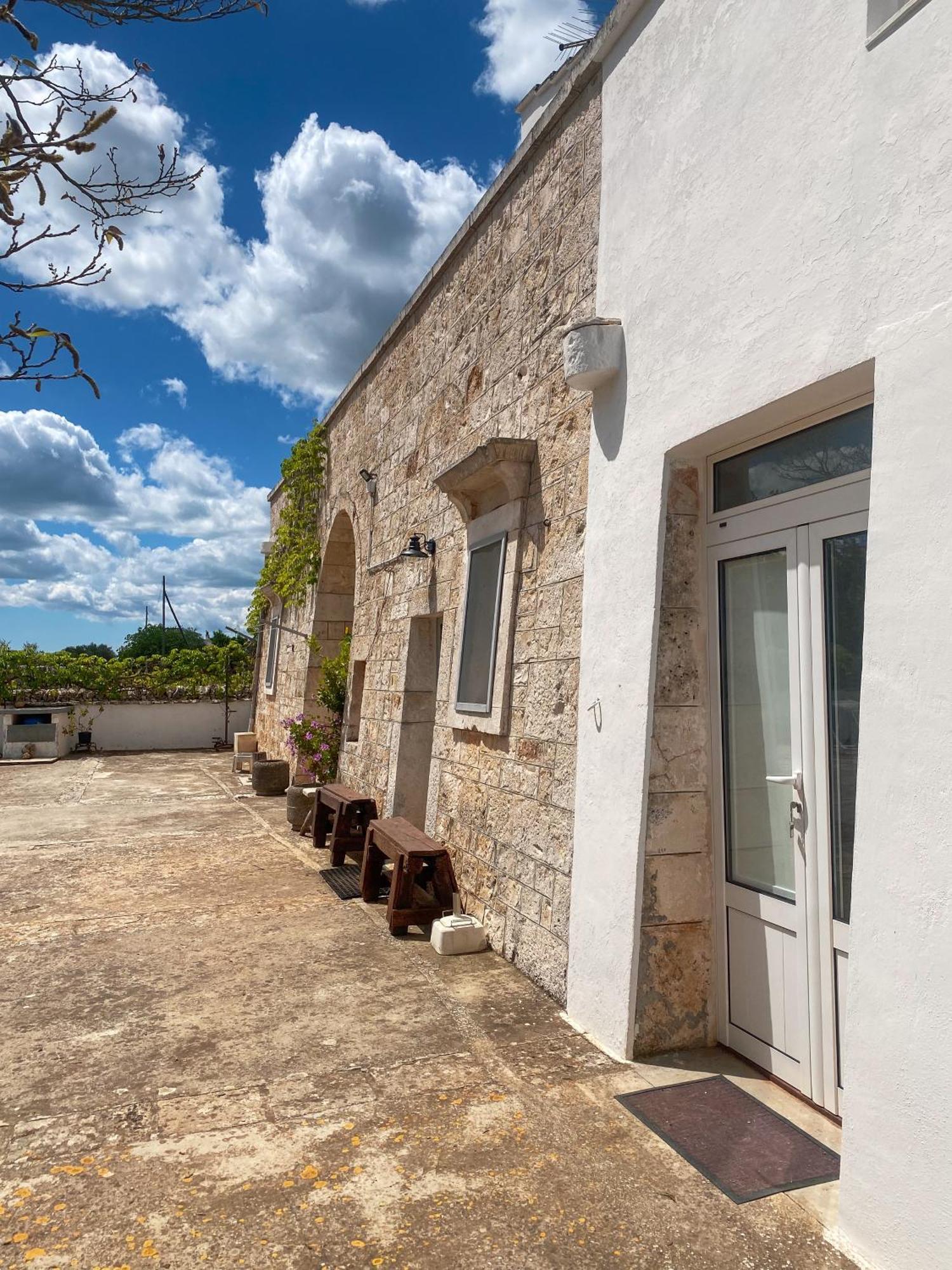 Trullo Pinto Appartement Locorotondo Buitenkant foto
